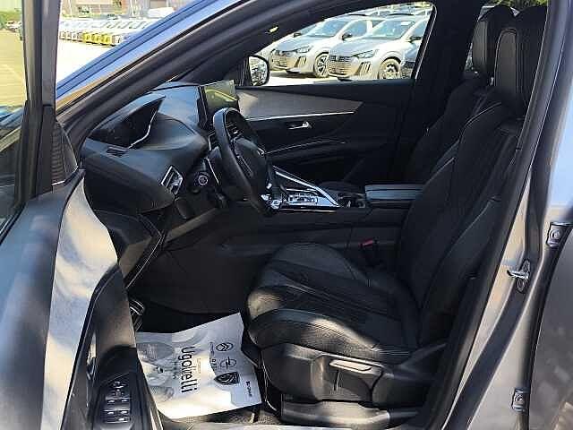 Peugeot 3008 BlueHDi 130 S&S EAT8 Allure