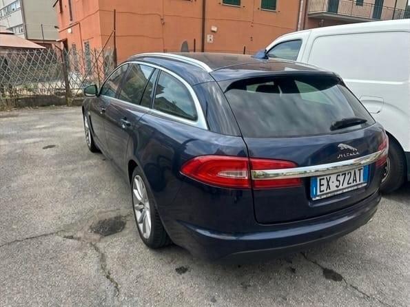 Jaguar XF 2.2 D 200 CV