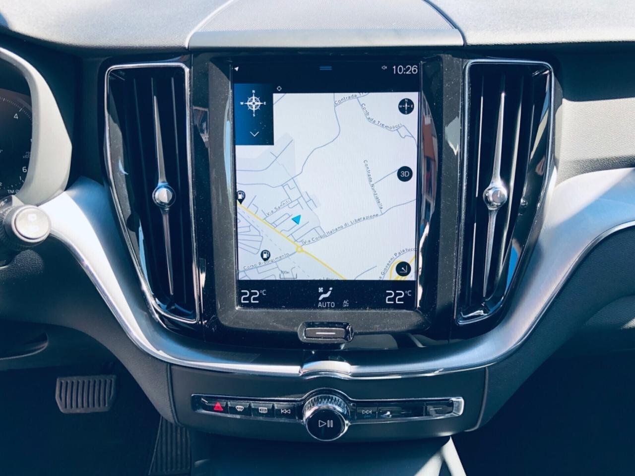 Volvo XC60 B4 D HYRBID AWD 80MILAKM NERA