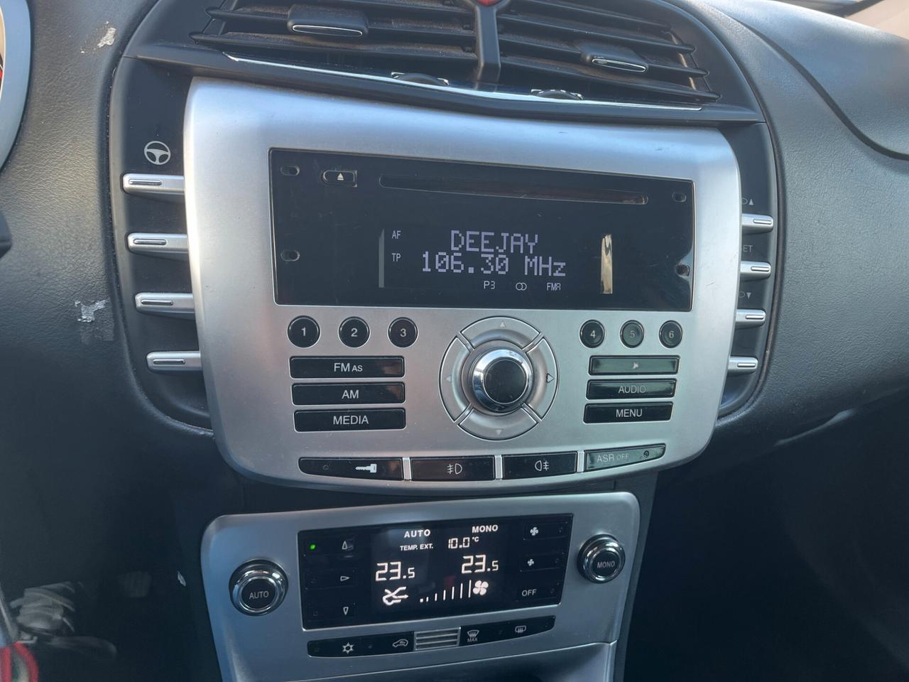 Lancia Delta 1.6 MJT DPF Gold