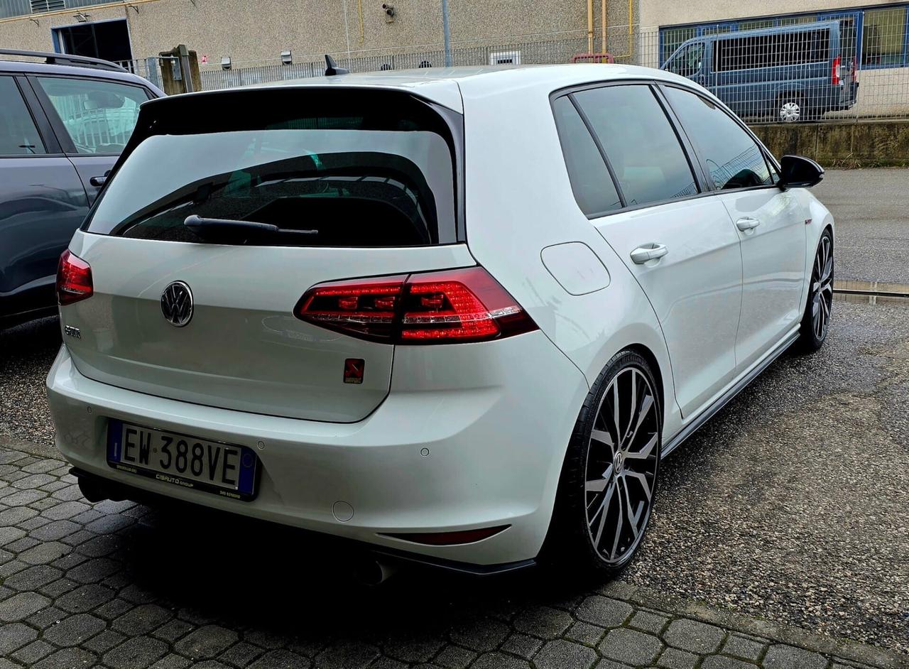 Volkswagen Golf GTI Golf GTI 2.0 TSI 5p. BlueMotion Technology PELLE NAVI