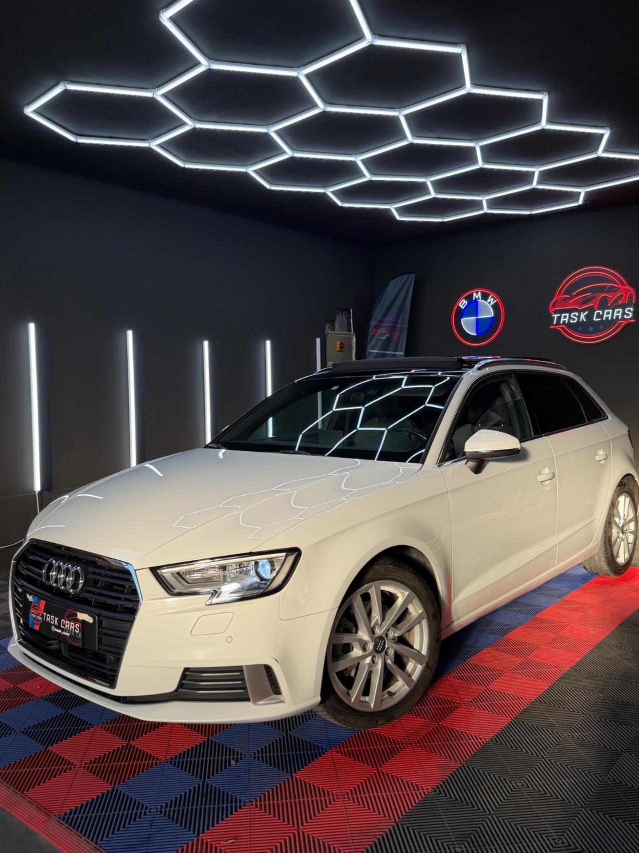 Audi A3 TDI 116 CV Sport Full