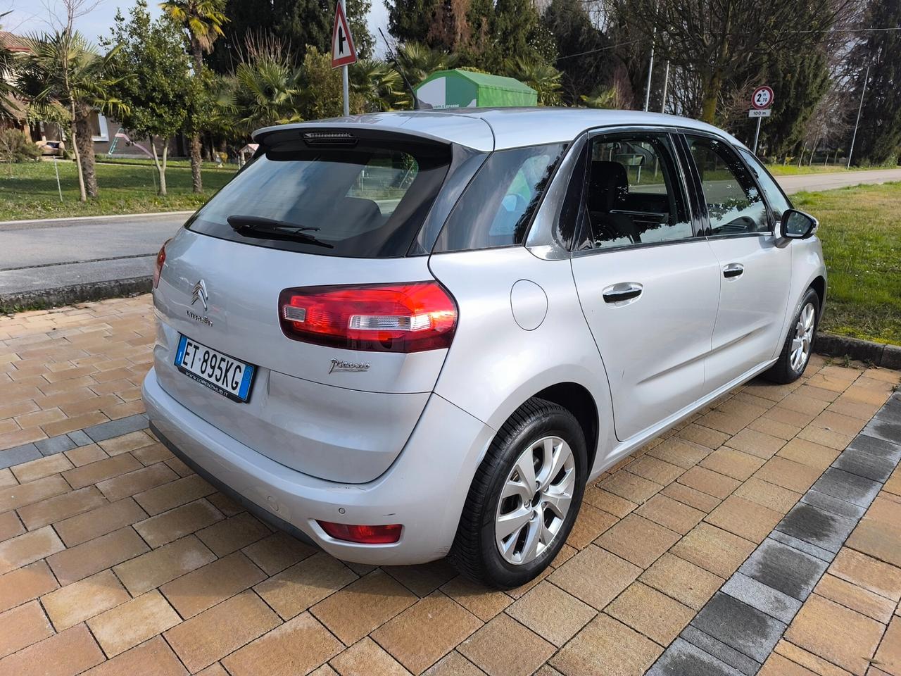 Citroen C4 Picasso 1.6 automatic euro 5b 115 neopatentati
