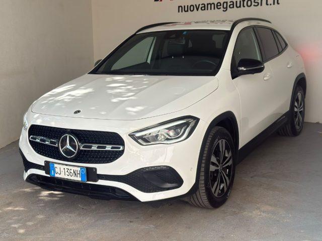MERCEDES-BENZ GLA 220 d Automatic Sport Plus