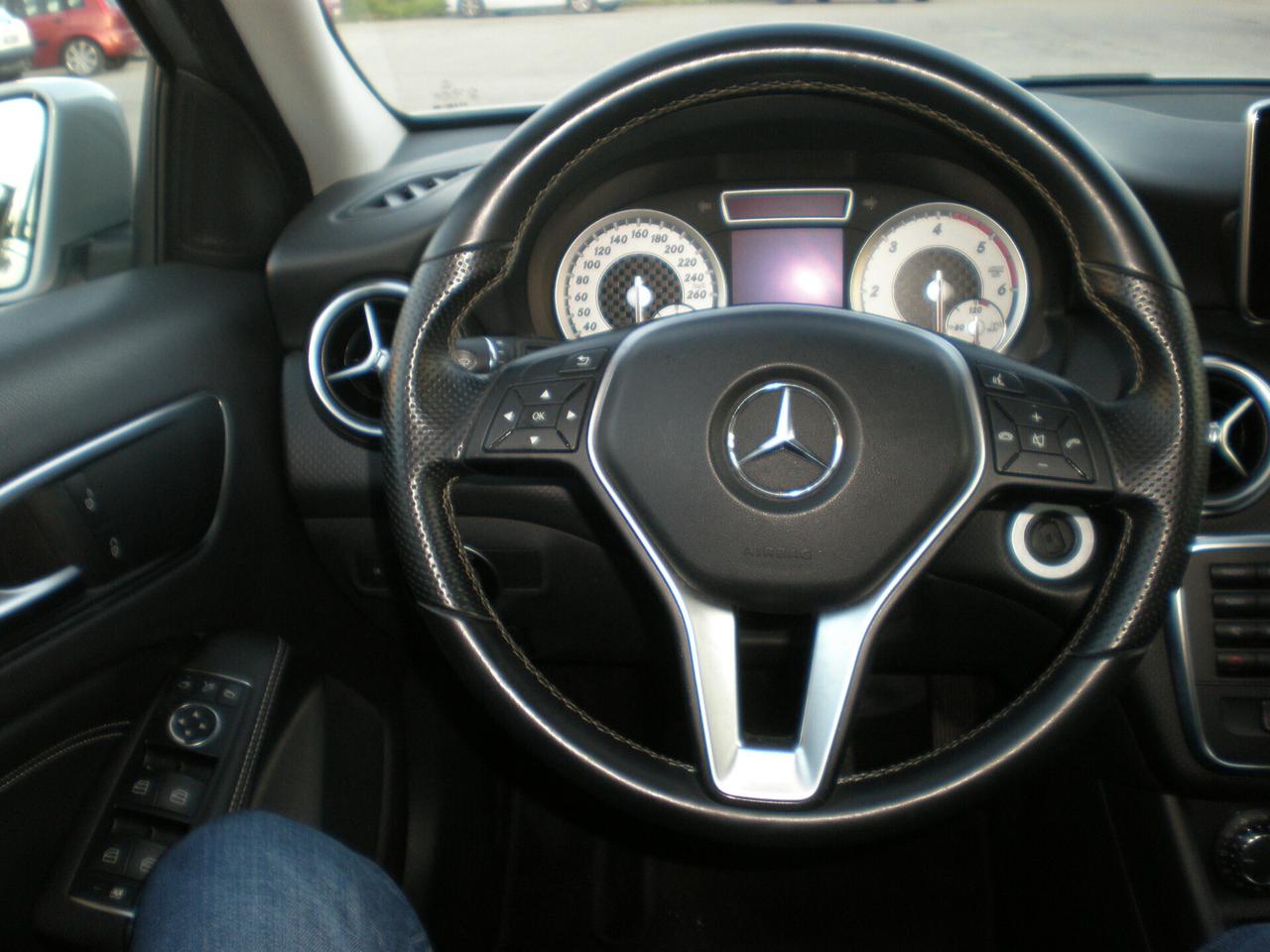 Mercedes classe A 1.5 td, full, zero graffi