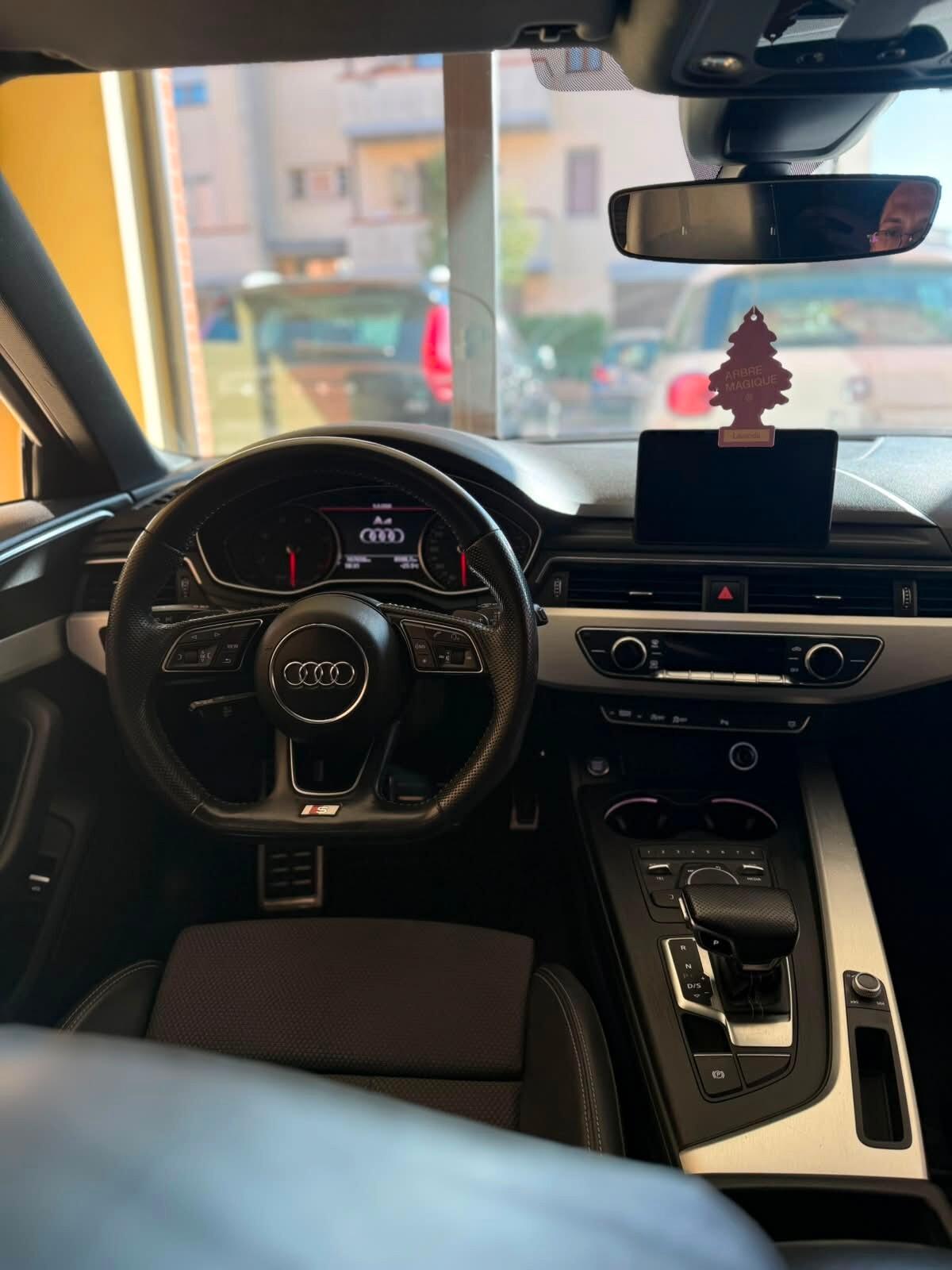 Audi A4 Avant 2.0 TDI 122 CV S tronic