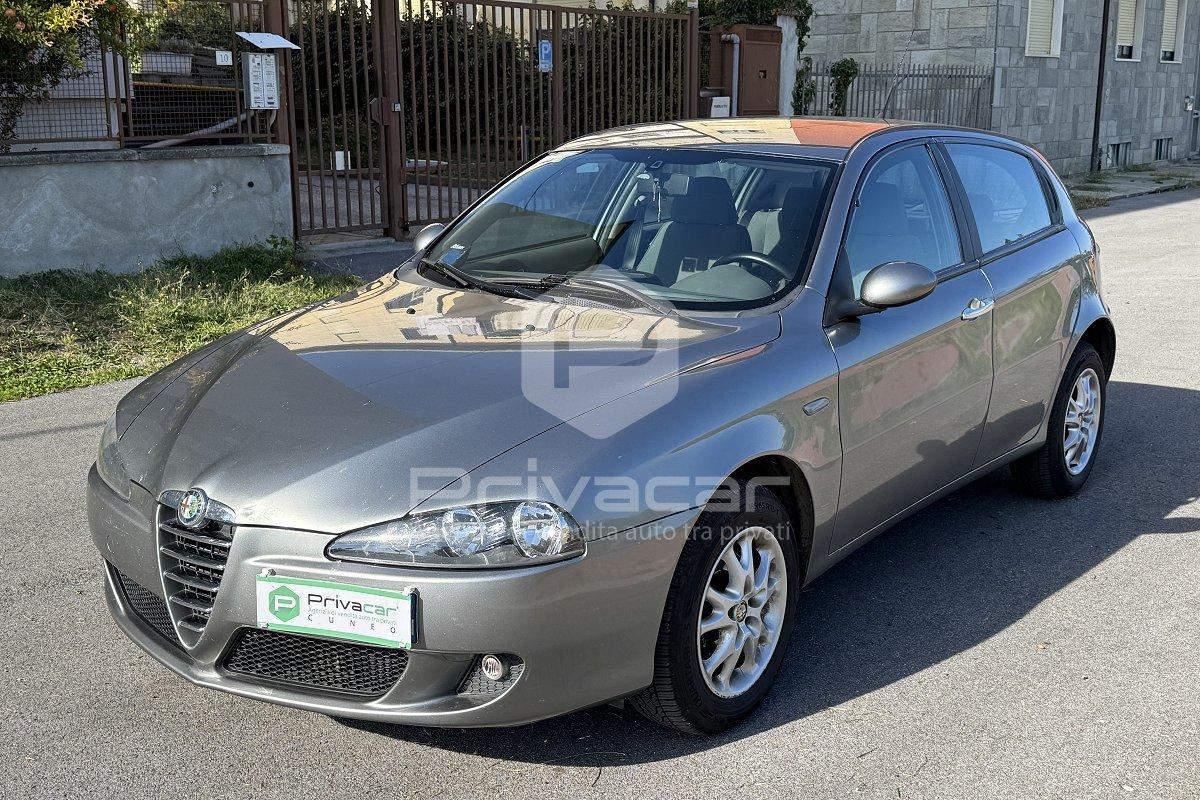 ALFA ROMEO 147 1.9 JTD (115) 5 porte Distinctive