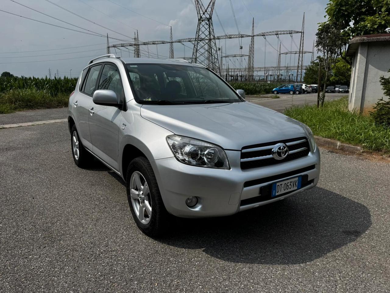 Toyota RAV 4 RAV4 2.2 D-4D 136 CV DPF Luxury
