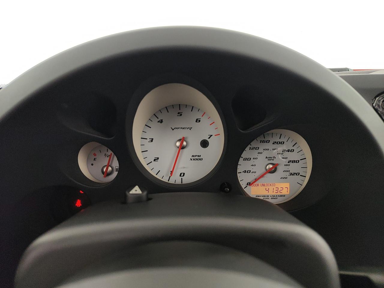 DODGE Viper 8.3 SRT-10