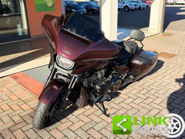 HARLEY-DAVIDSON CVO Street Glide 25th Anniversary 121 Copperhead