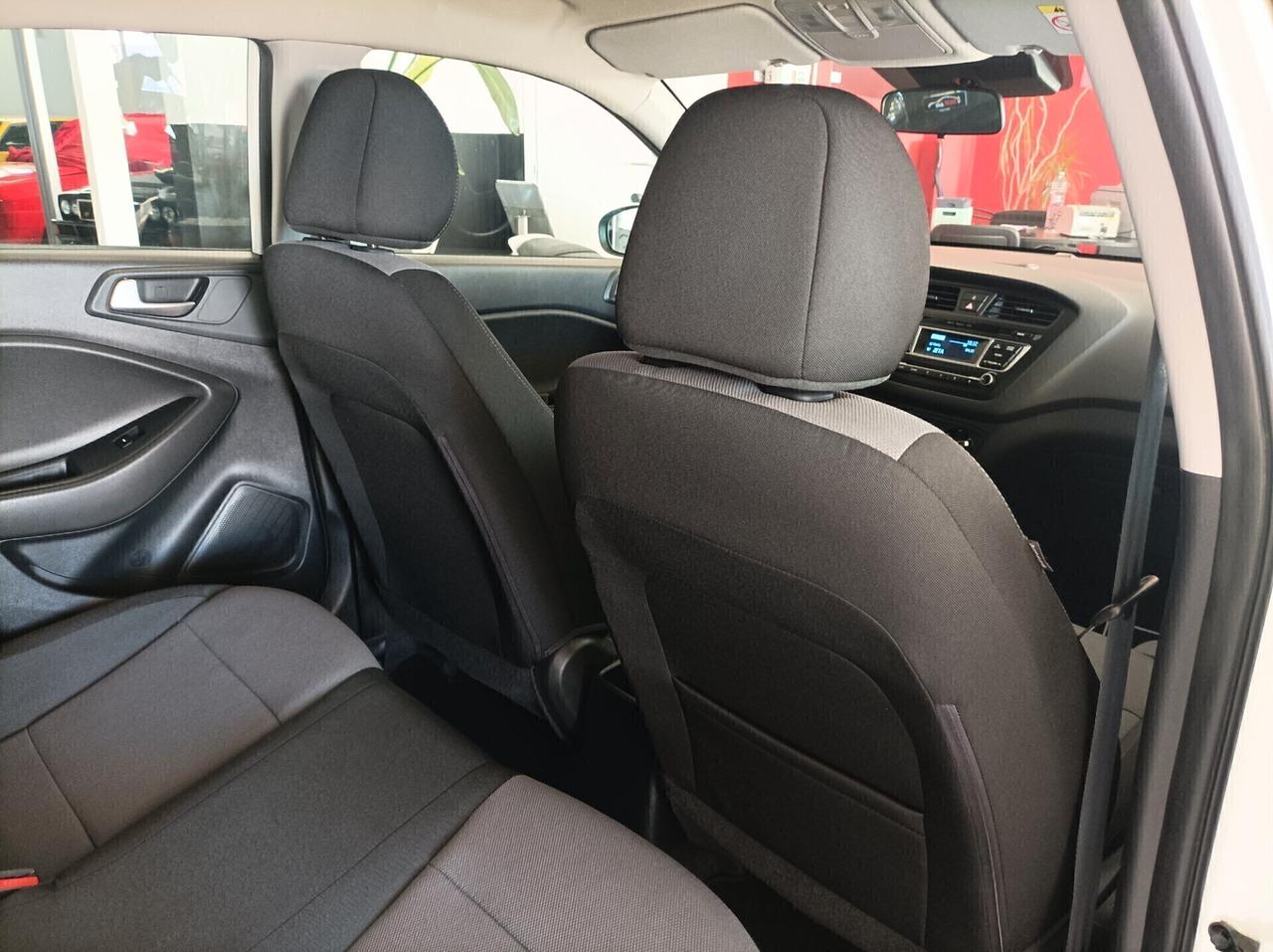 Hyundai i20 1.1 CRDi 12V 5 porte Comfort