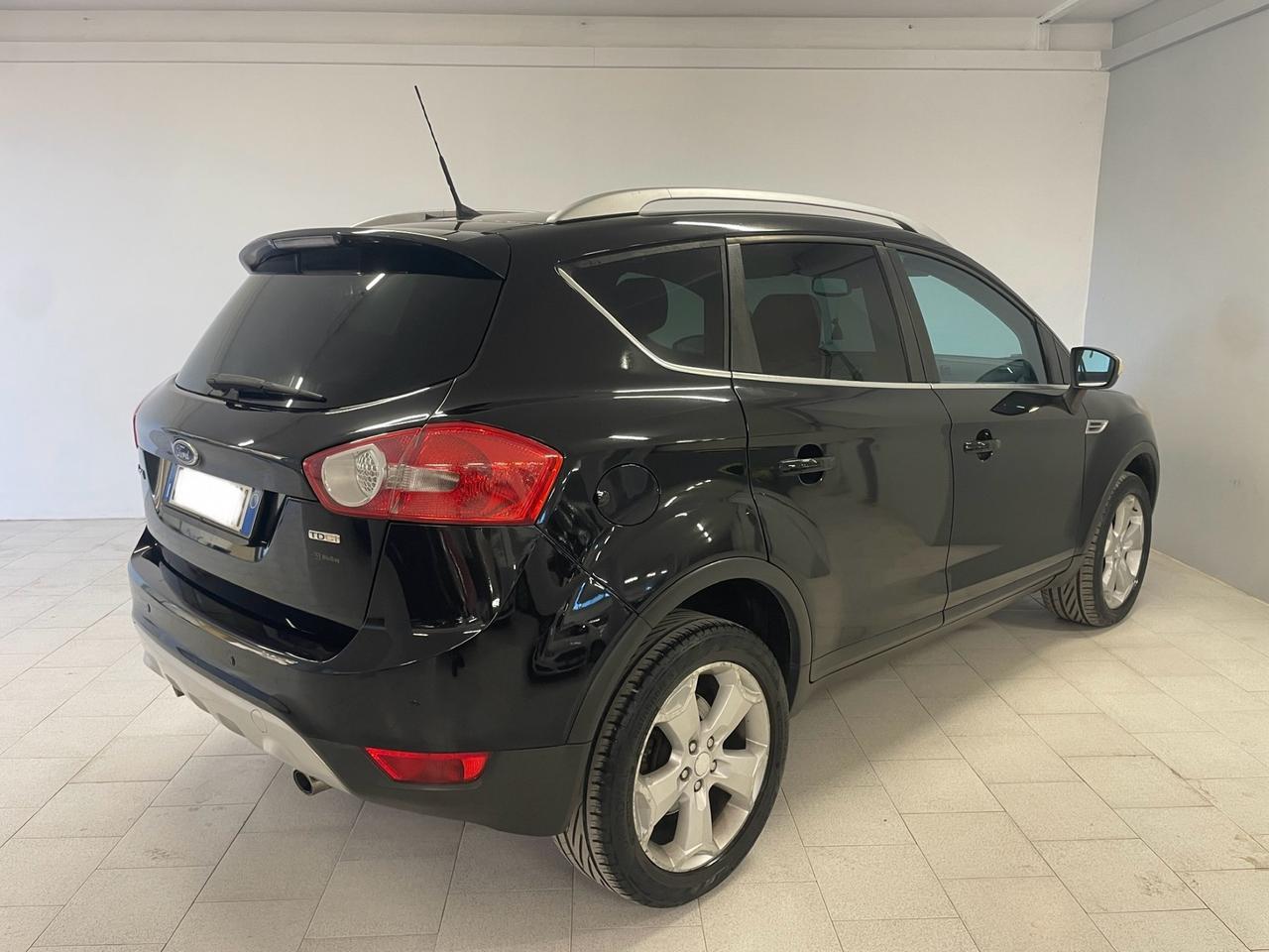 Ford Kuga 2.0 TDCi 136 CV 4WD Titanium DPF Perfetta !