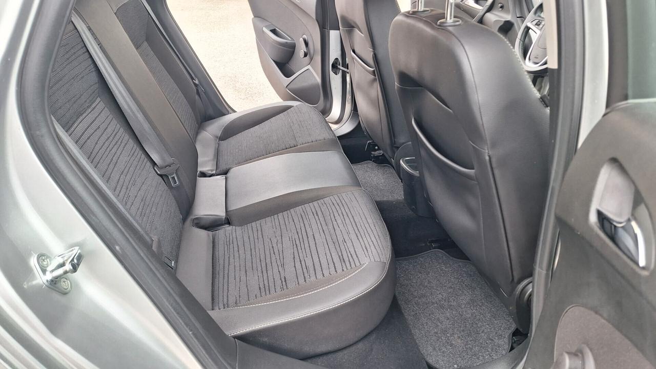 Opel Astra 1.4 Turbo 140CV 5 porte GPL Tech Cosmo