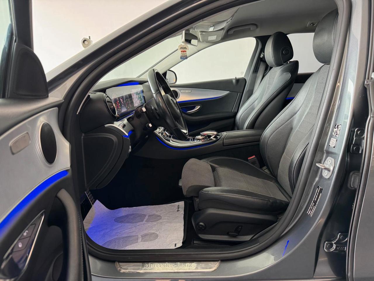 Mercedes E 220 D Premium Plus SW All-Terrain Head-Up Full