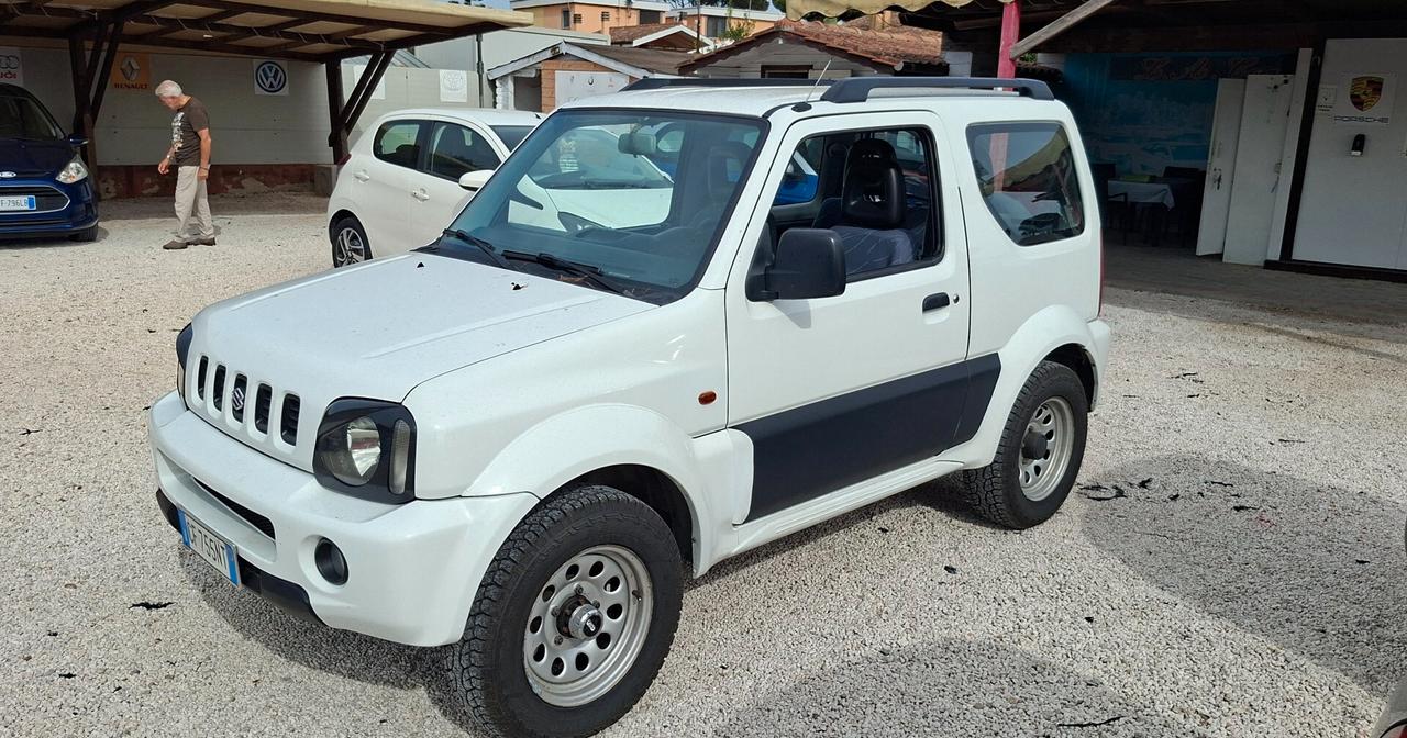 Suzuki Jimny 1.3i 16V cat 4WD JLX