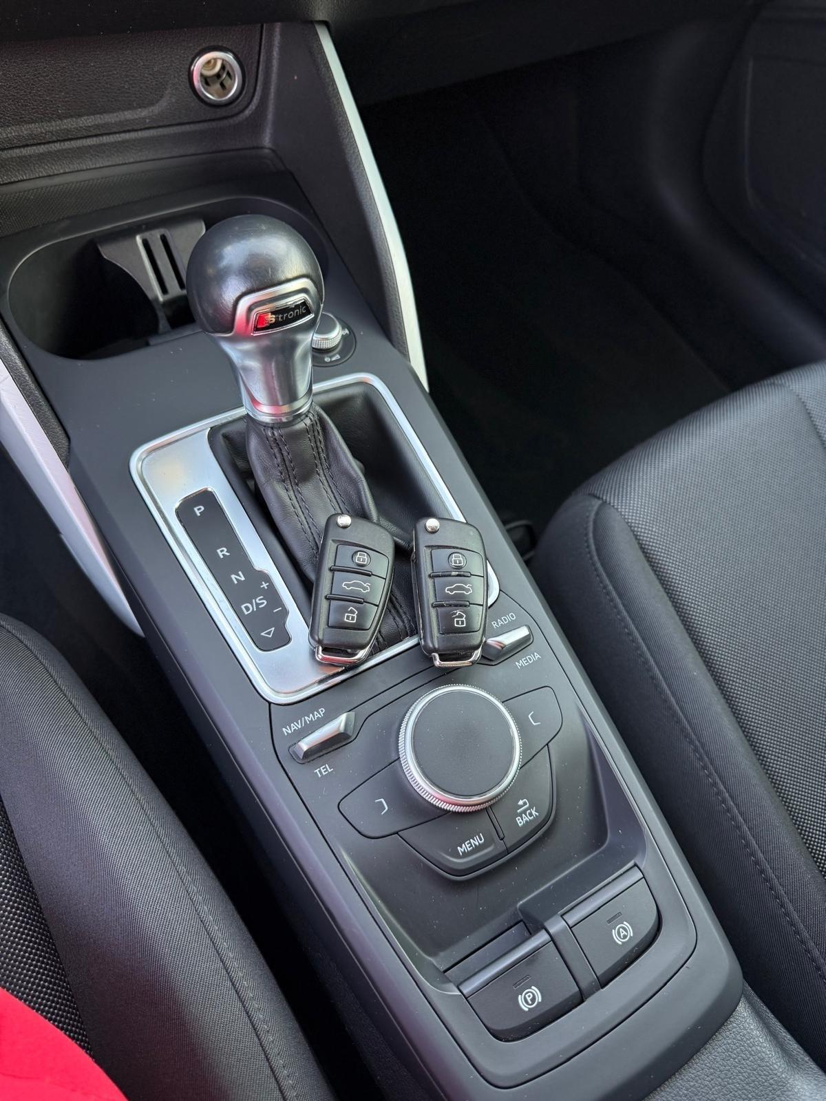 Audi Q2 35 TDI S tronic Business