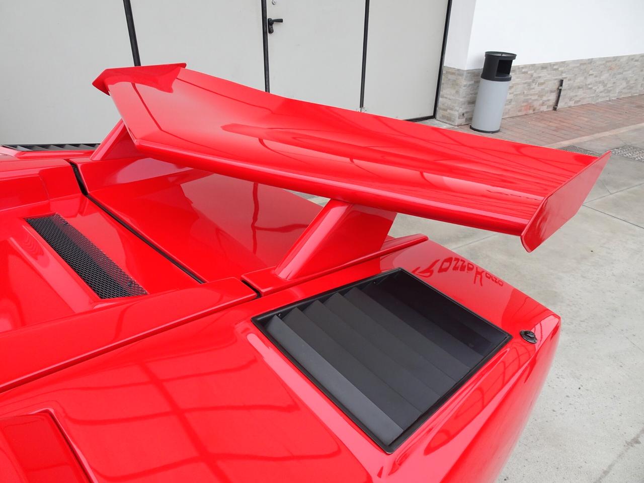 KIT-CAR Prova Designs COUNTACH Replica 2.8 V6