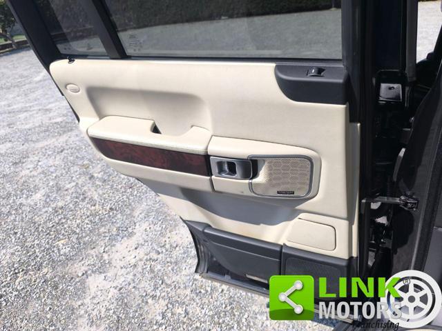 LAND ROVER Range Rover 3.6 TDV8 Autobiography