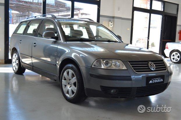 Volkswagen Passat 1.9 TDI/130 CV cat Var. T.line