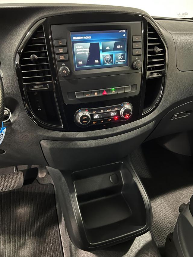 MERCEDES-BENZ Vito 2.0 119 CDI 4x4 PC Mixto Compact 5P. Autocarro