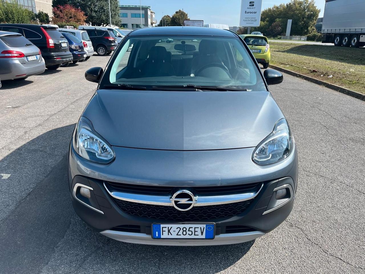 Opel Adam 1.2 70 CV