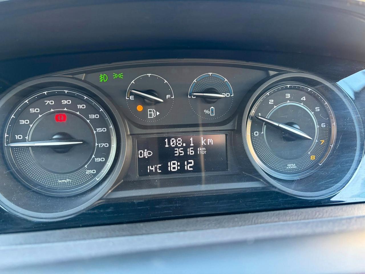 LANCIA YPSILON HYBRID GOLD PLUS