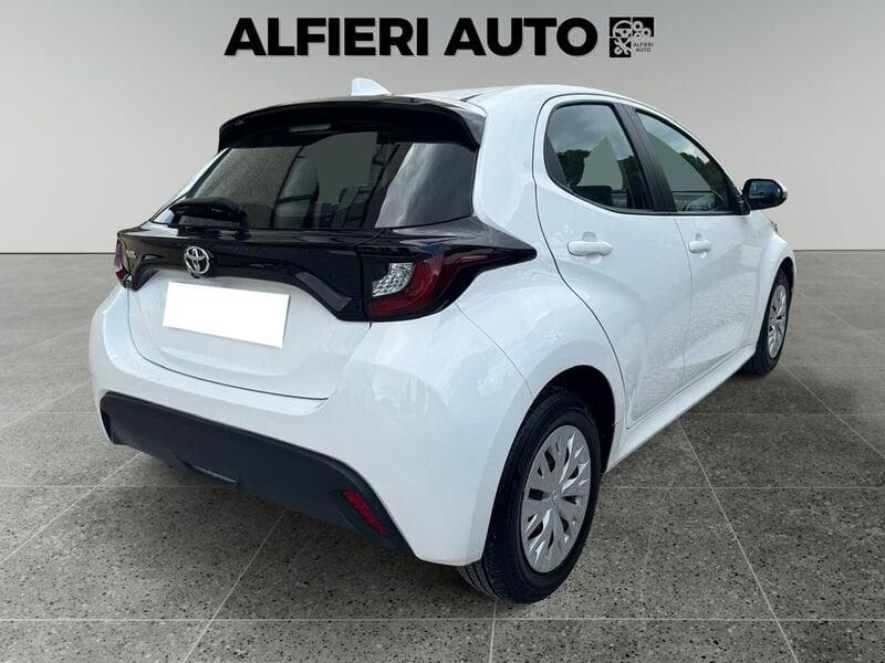 Toyota Yaris 1.0 VVT-i Benzina 72cv 5 porte Active