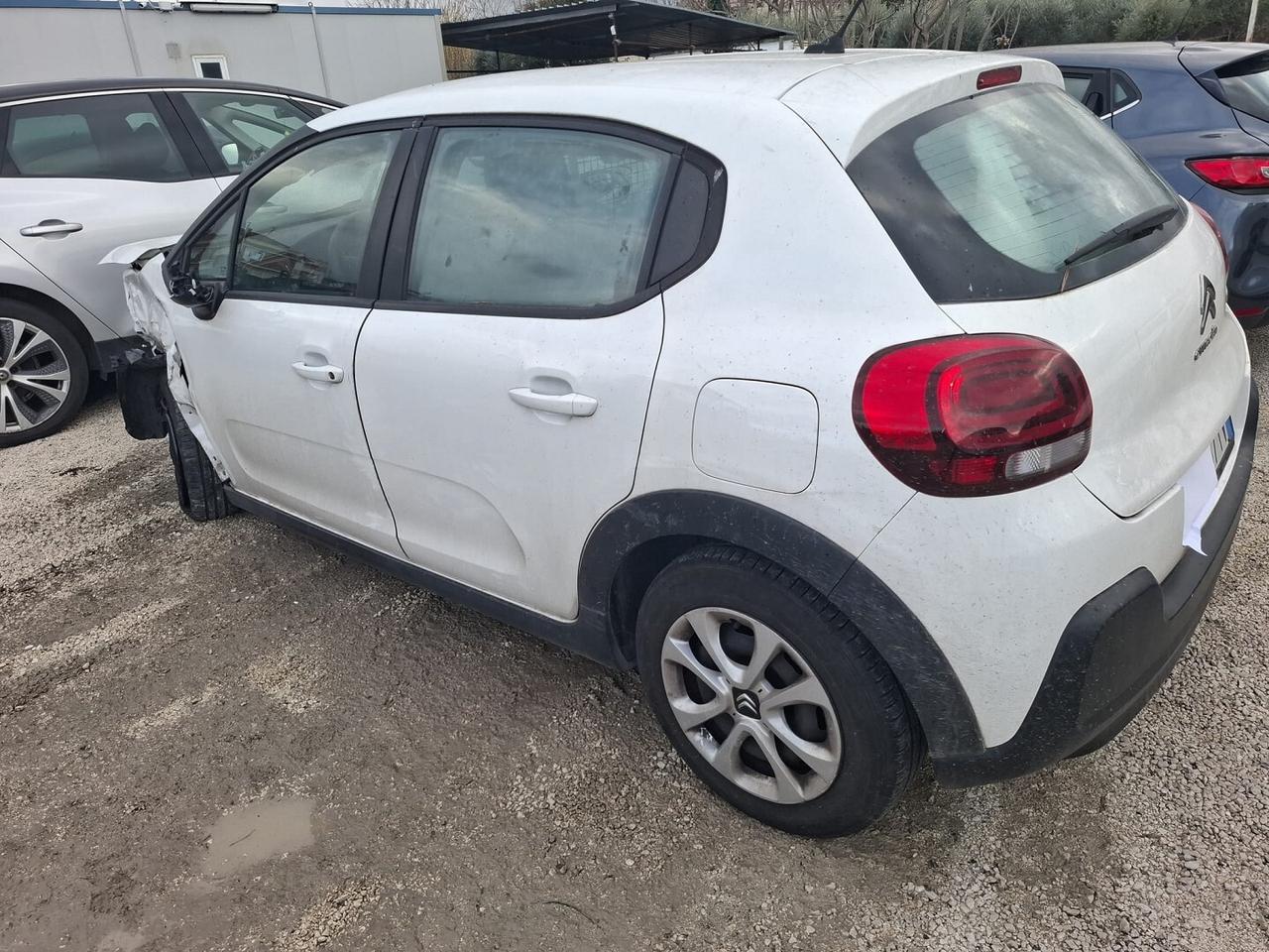 CITROEN C3 2020 VAN DIESEL SINISTRATA VA IN MOTO
