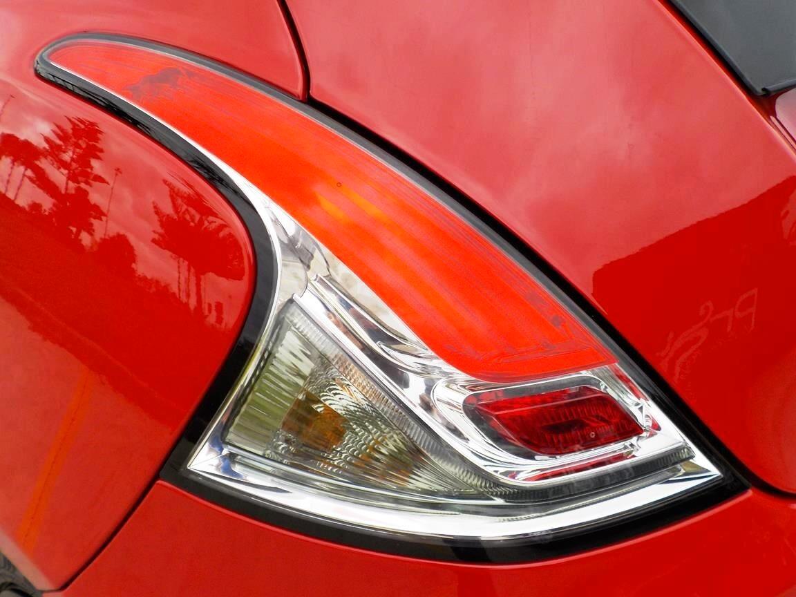 Lancia Ypsilon 1.0 FireFly 5 porte S&S Hybrid Ecochic Silver
