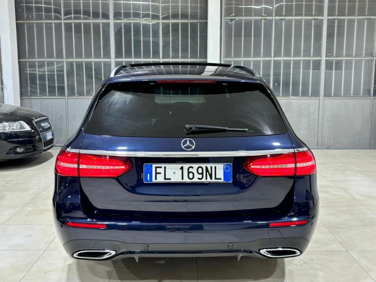 MERCEDES - Classe E Station Wagon - E 220d S.W. Auto Premium Amg