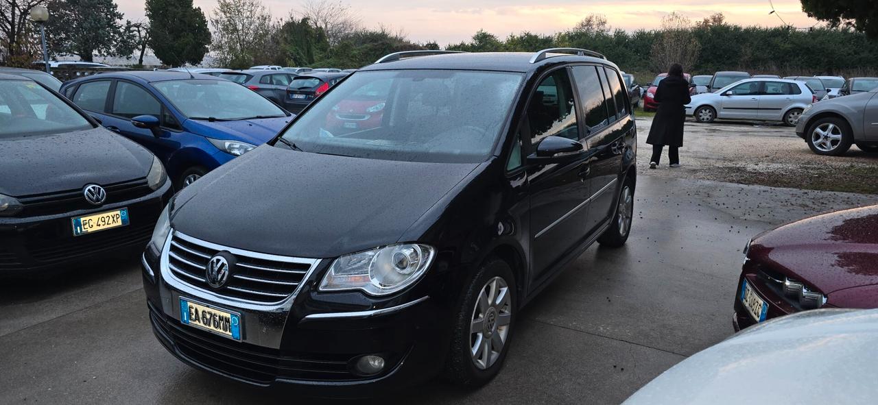 Volkswagen Touran 2.0 TDI 170CV DPF Highline