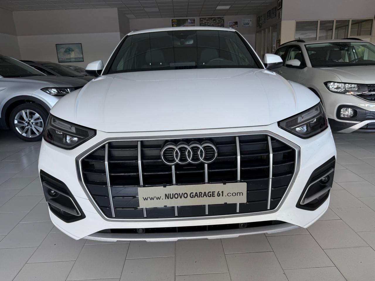 Audi Q5 30 TDI S tronic Business Sport