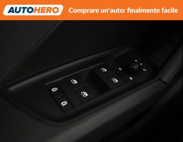 AUDI A3 Sedan 30 TFSI Business Advanced