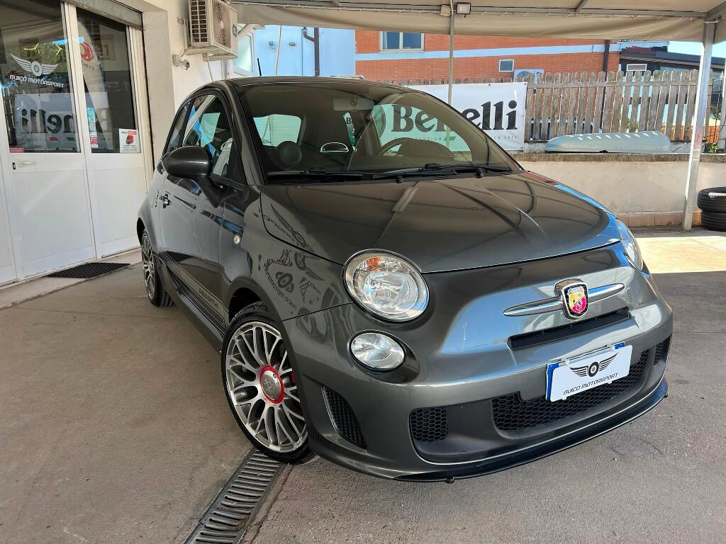 Abarth 595 1.4 Turbo 140 CV / Cambio MTA F1 / E6