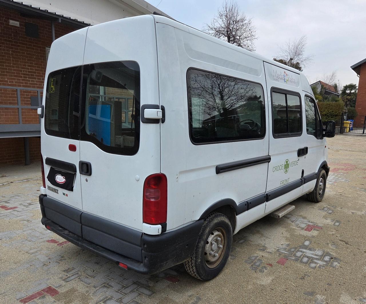 Renault Master T33 2.5 diesel PC Minibus 9 p.ti