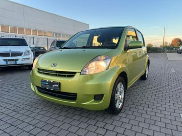 DAIHATSU - Sirion - 1.3i 16V 4WD CX