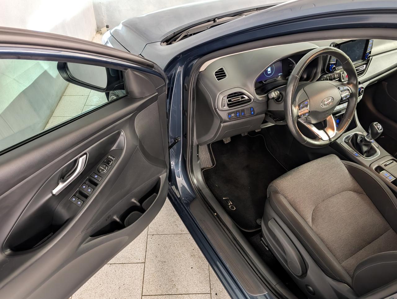 Hyundai i30 1.0 t-gdi 48V 120cv Prime