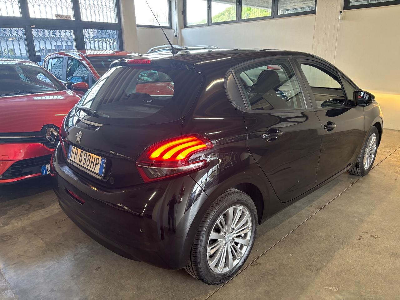 Peugeot 208 1.2 BENZINA/GPL | OK NEOPATENTATI |