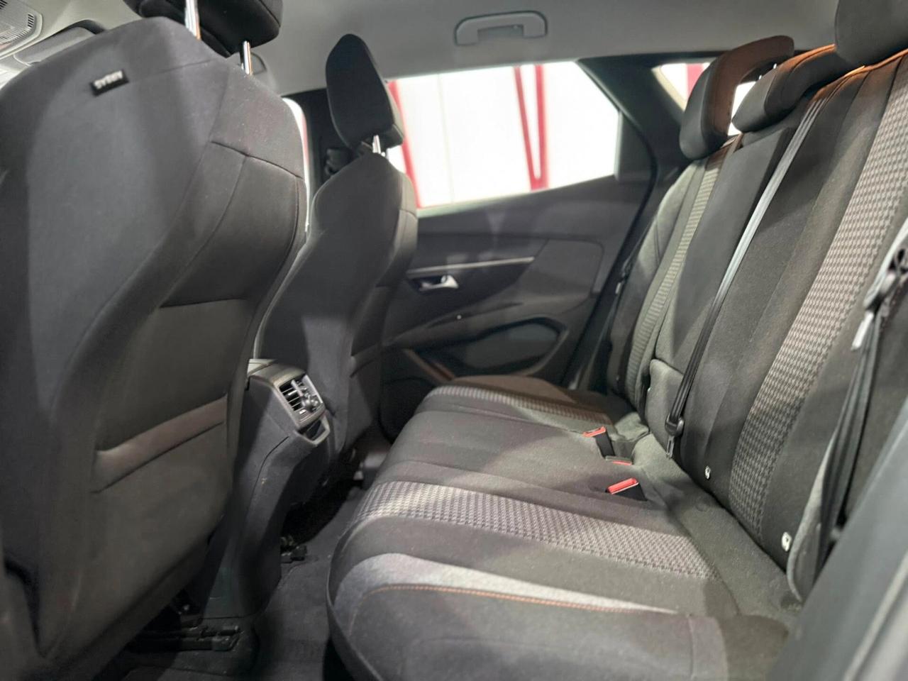 Peugeot 3008 Bluehdi 130cv EAT8 Allure 2022
