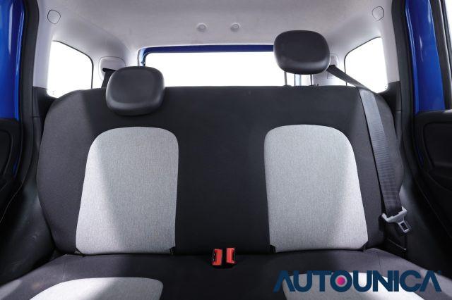 FIAT Panda Cross 1.0 FIREFLY S&S HYBRID NEOPATENTATI