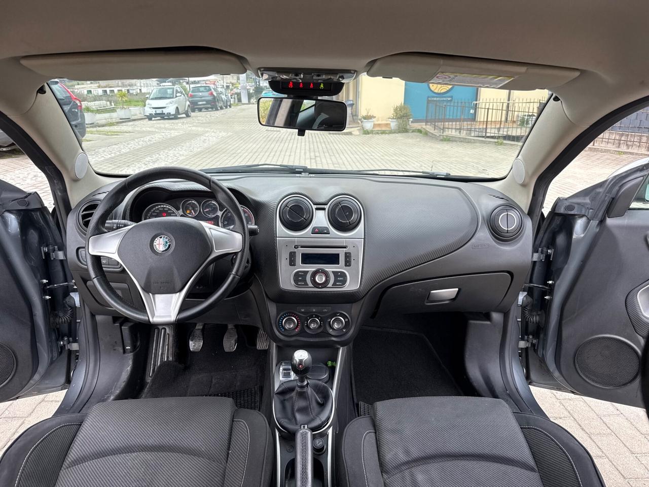 Alfa Romeo MiTo 1.6 JTDm-2 S&S Distinctive Sport Pack