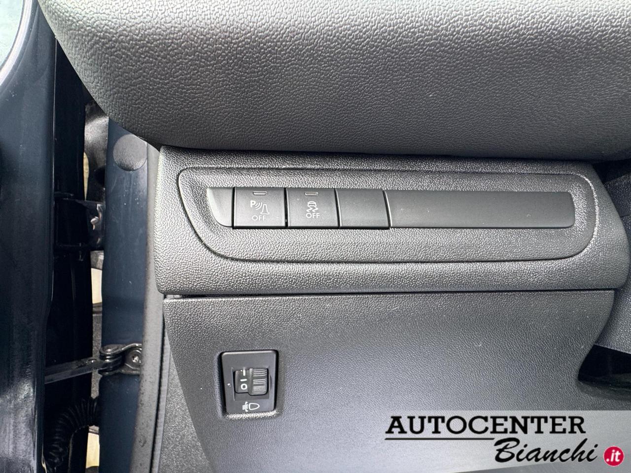 Peugeot 208 5 Porte 208 5p 1.6 bluehdi Active 75cv