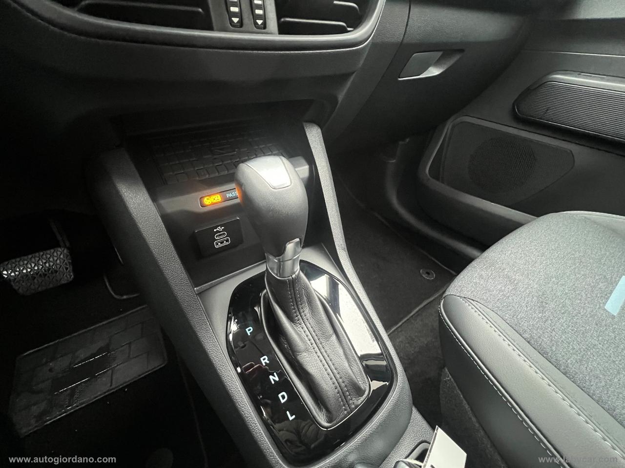 FORD Tourneo Courier 1.0 EcoBoost Pow. Active