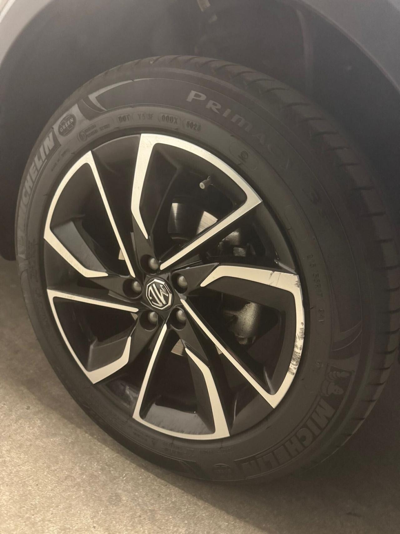 Mg ZS 1.0T-GDI Luxury 2023 prezzo reale senza obbligo di finanziamento