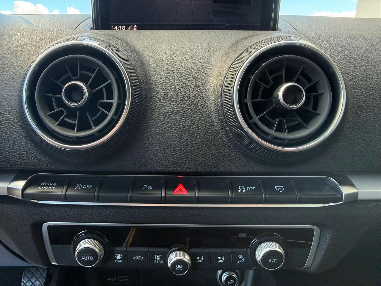 Audi A3 S-LINE SPORTBACK 30 TDI