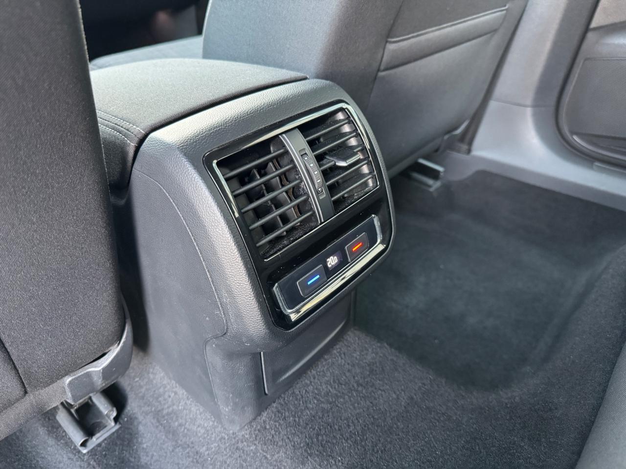 Volkswagen Passat Variant 2.0 TDI 150Cv DSG Executive