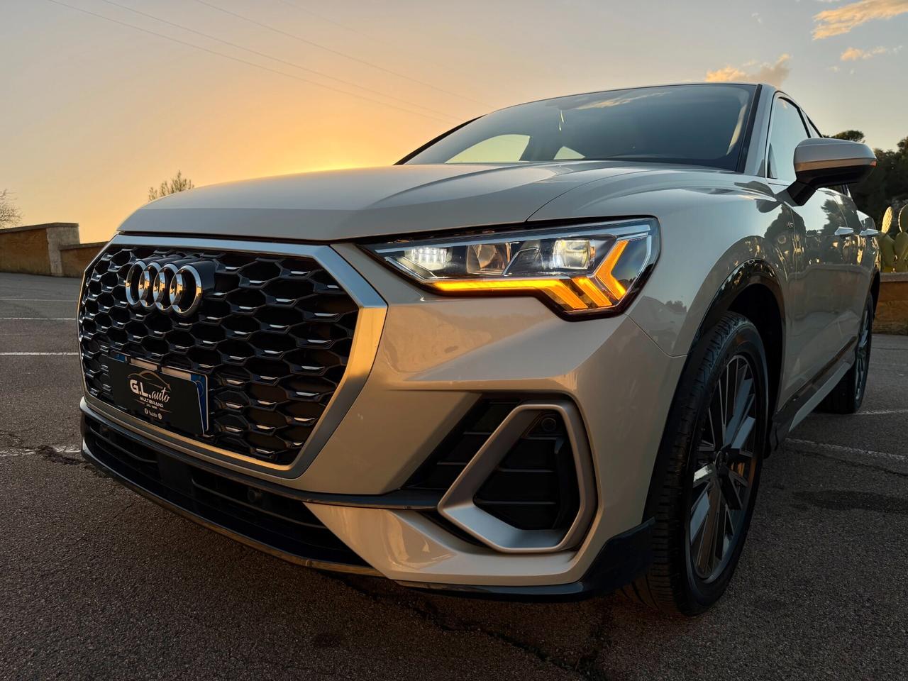 Audi Q3 SPB S-LINE/2.0 150CV/SOLO 37000KM/IVA ESPOSTA