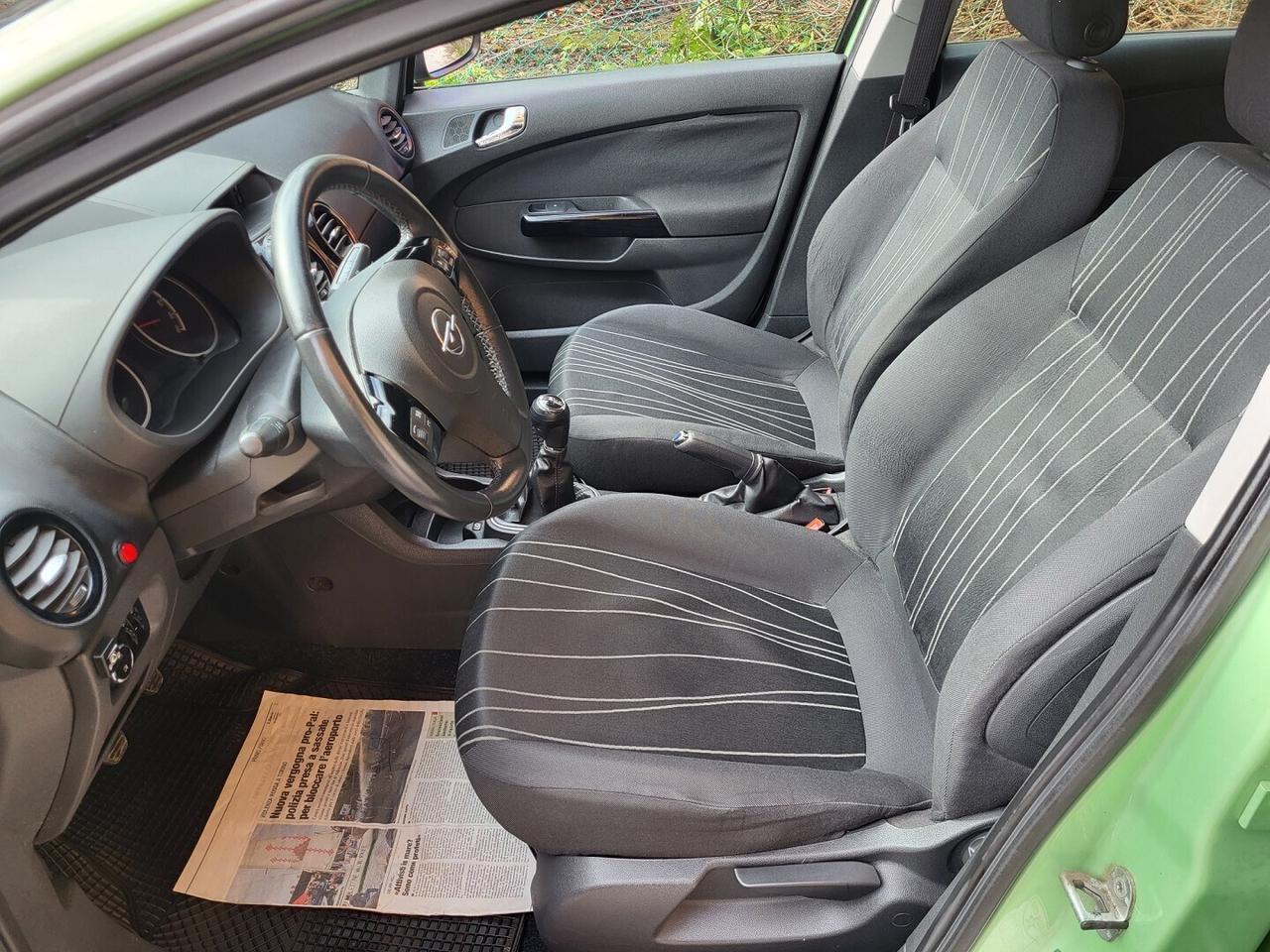 Opel Corsa 1.2 80CV 5 porte GPL-TECH Club