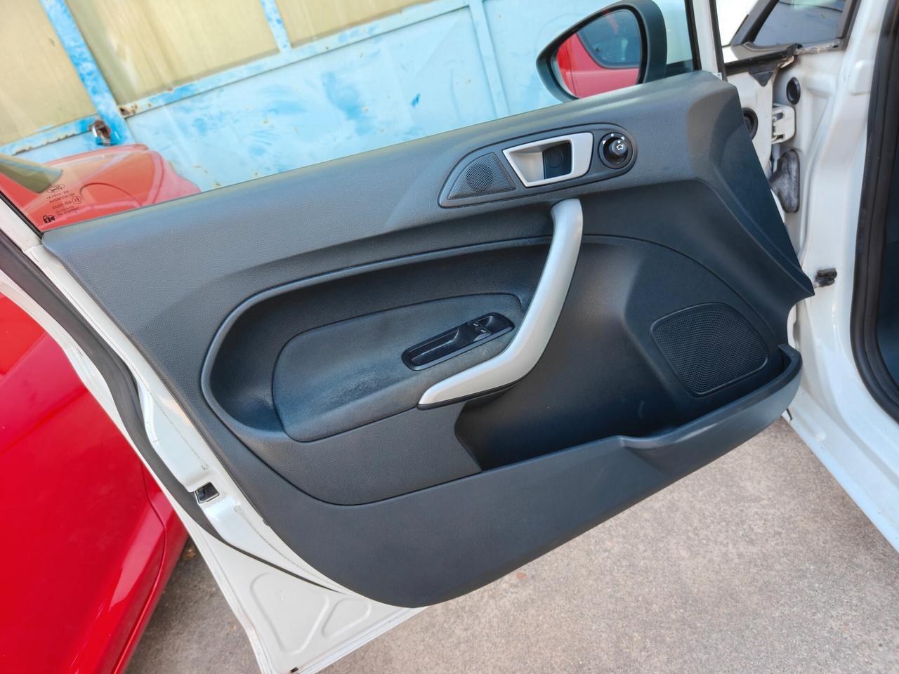 Ford Fiesta Ikon 1.4 TDCi perfetta