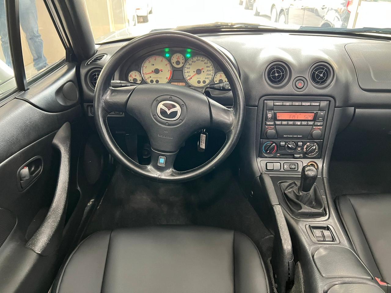 Mazda MX-5 1.6 Roadster - VERO CONSERVATO